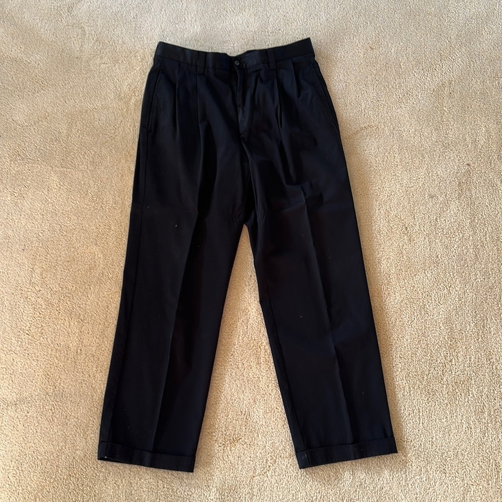 Black classic cut double pleat Hathaway slacks 33”x30”